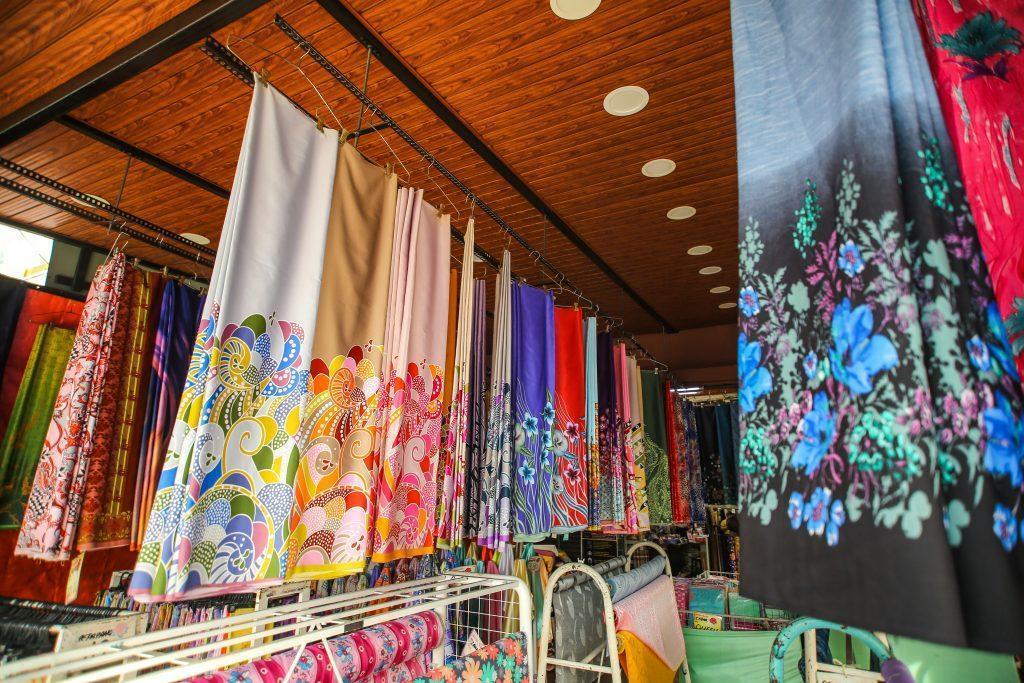 Kedai Fabrik Tekstil Bandar Tangkak, Johor